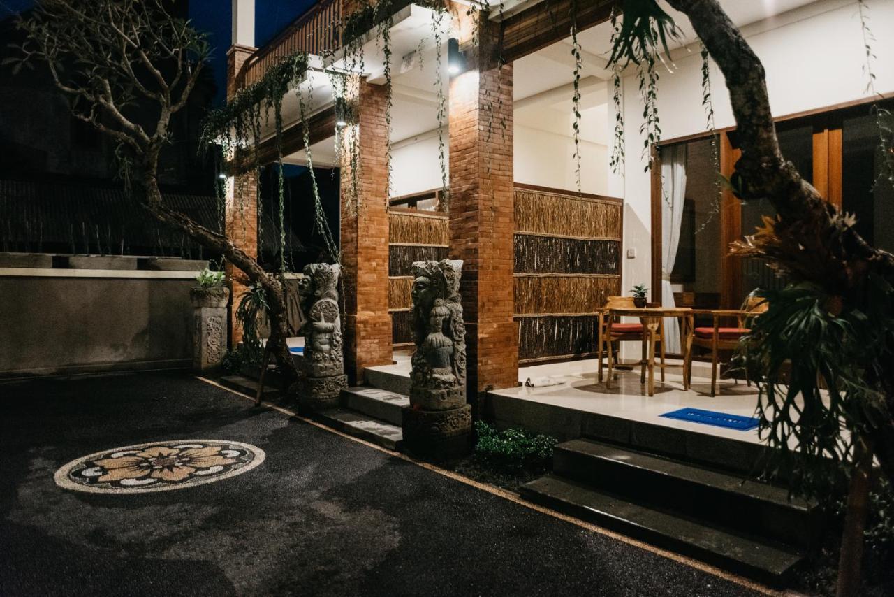 Tu Sandat Homestay Ubud  Exterior photo